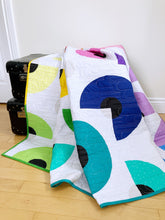 Load image into Gallery viewer, Pie in the Sky Quilt Pattern - PRINTED PATTERN