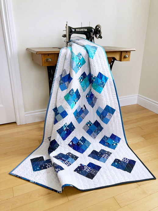 Scrappy Love - the blue ombre cover quilt