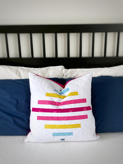 Spinning Top Pillow + 8 tips for accurate strip piecing